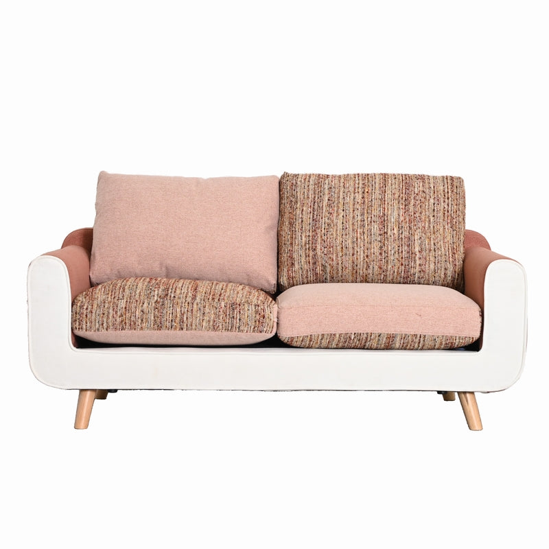 リバーシブルクッションで座り心地とスタイルを自由自在にチェンジできる2人掛けソファ― フォース